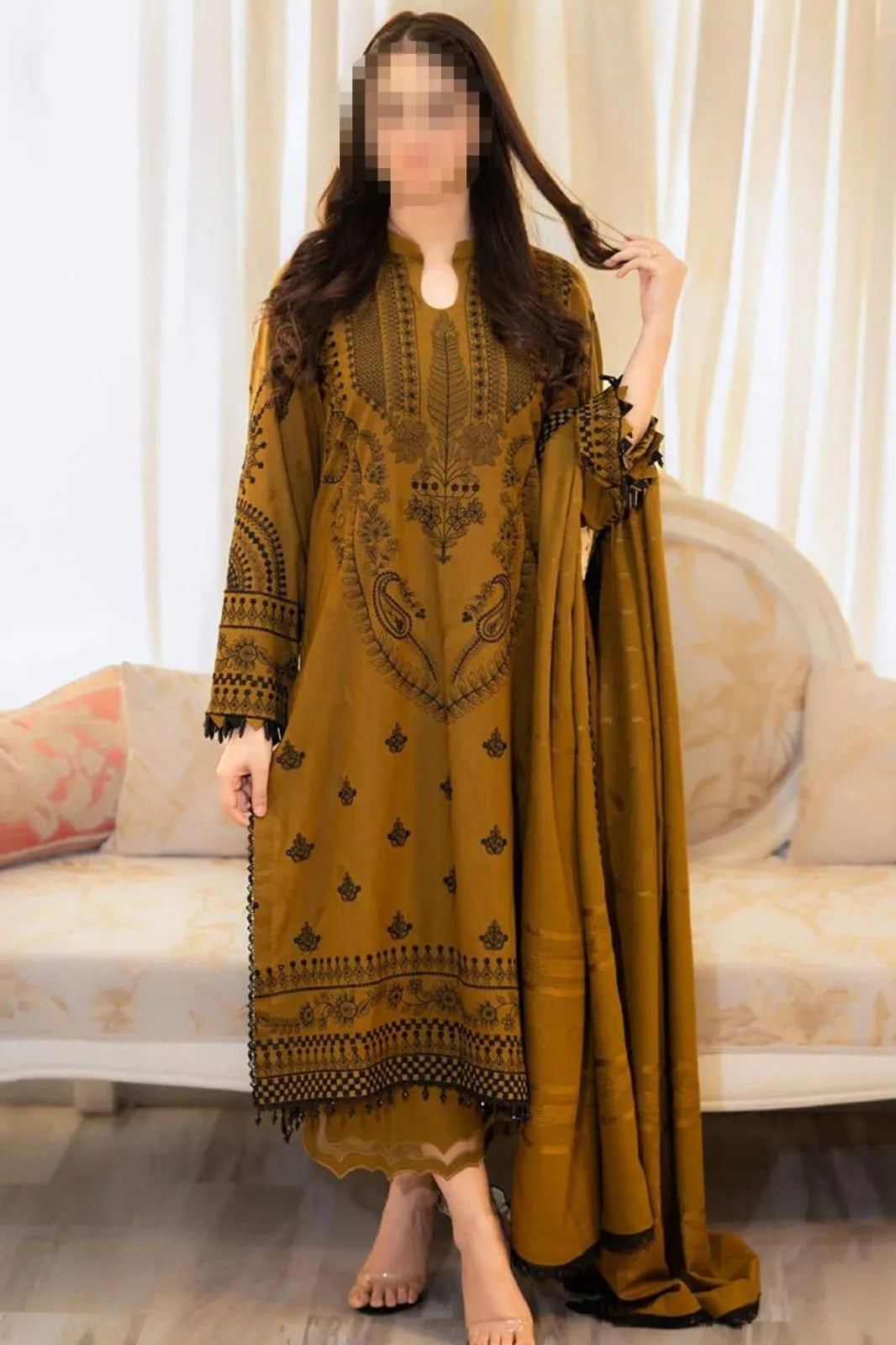 3 pcs Women's Unstitched Embroidered Suit