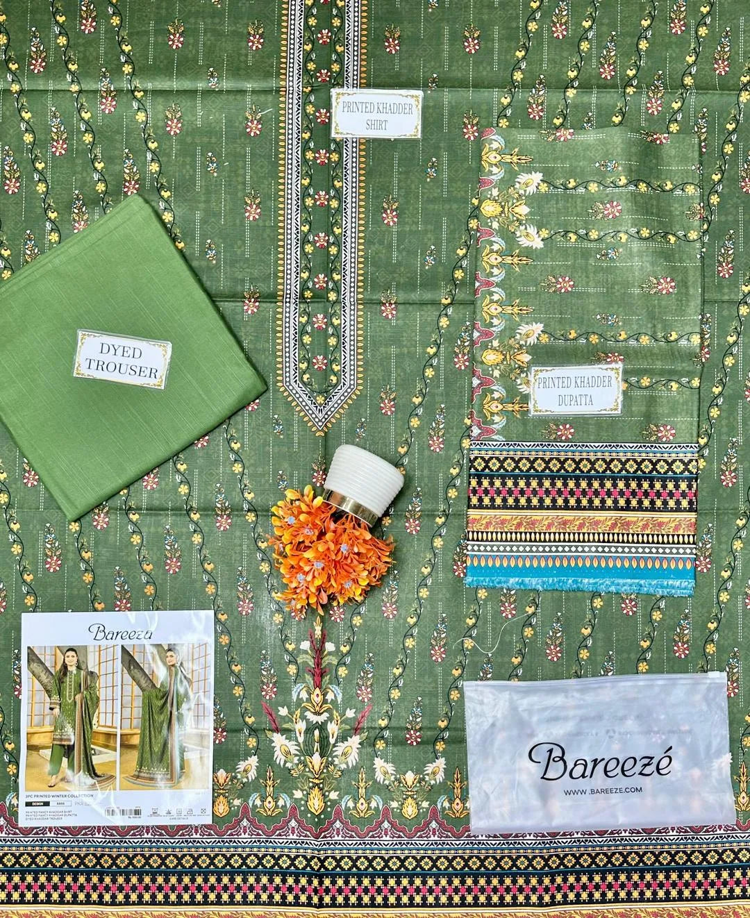 3 pcs Women's Unstitched Printed Suit