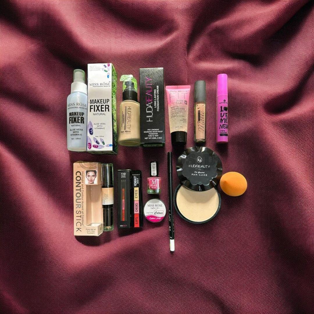12 in 1 Makeup Deal